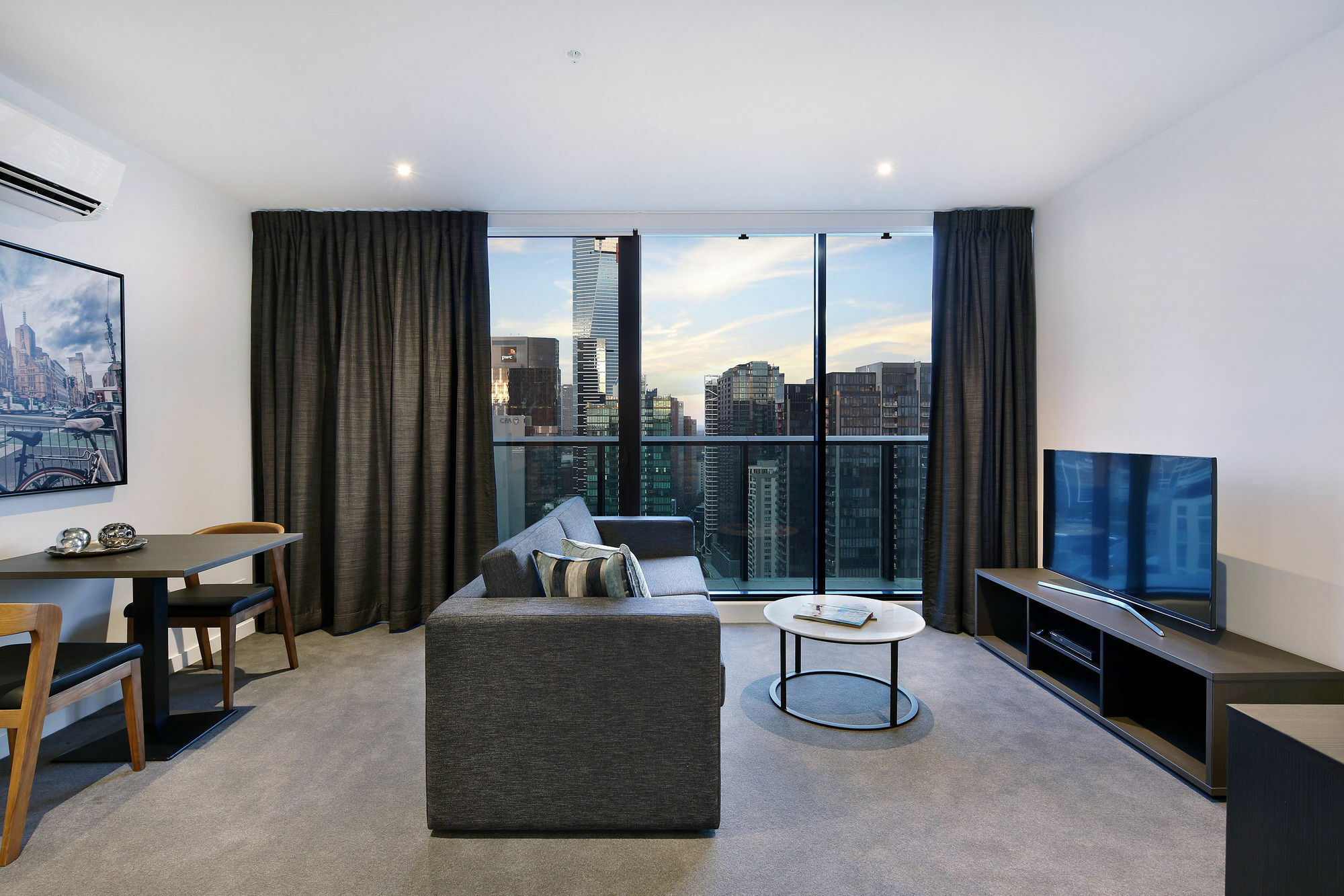Executive One-Bedroom Apartment
